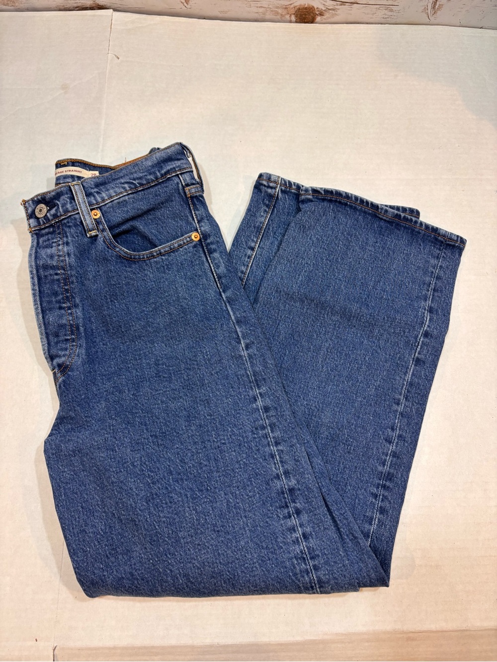 Levi's Premium Ribcage Straight Leg Jeans Size 28 x 27